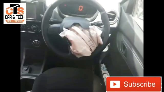 RENAULT KWID amt accident high speed ( airbag open ) all survive смотреть онлайн