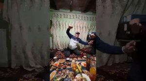 ОТАШ АЛЕМДАР ЗИЁФАТДА ТУГУЛГАН КУН МУБОРАК ОТАБЕК