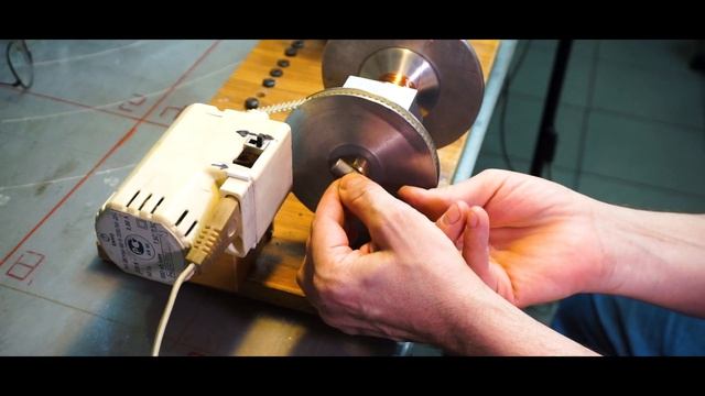 Изготовление басовой струны вне заводских условий смотреть онлайн