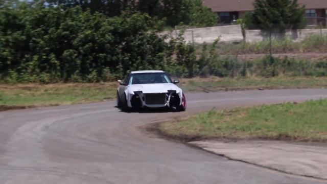 Emergency Field Repairs on the S14.5! (Bad Luck Club) смотреть онлайн