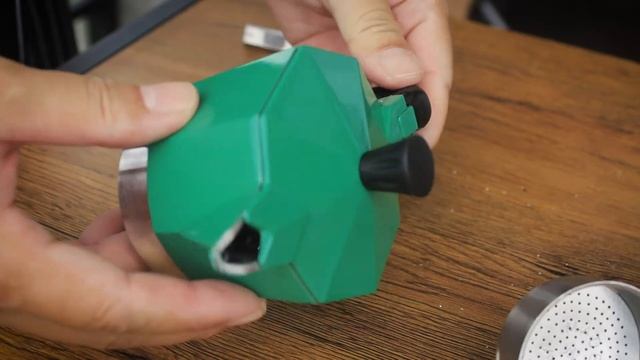 9.9 เป็นเหตุ!! UNBOX แกะกล่อง "BIALETTI Moka Express 3 CUP" พร้อมทดลองใช้ เป็นไงไปดูกัน смотреть онлайн