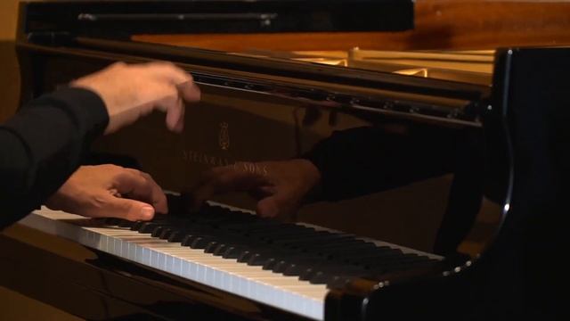 .Boris Bloch, piano. F.Chopin. Three Mazurkas & Two Etudes смотреть онлайн
