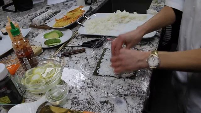 Как приготовить суши. Быстро и вкусно смотреть онлайн