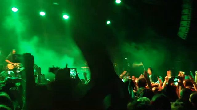 Океан Ельзи (Okean Elzy) - Майже Весна - Vienna live смотреть онлайн