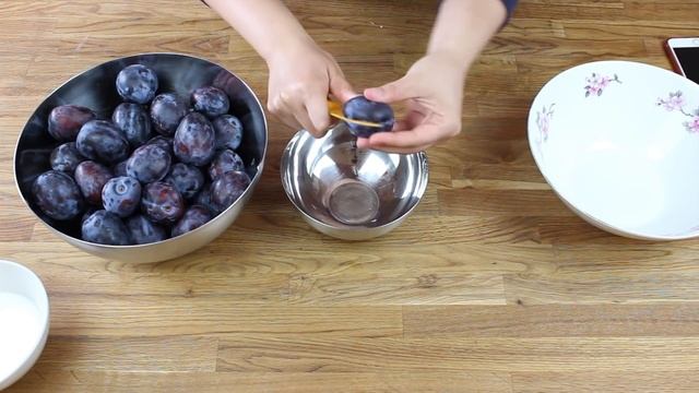 Bester Zwetschgenkuchen mit Streuseln / Zwetschgen Streuselkuchen / Pflaumenkuchen смотреть онлайн