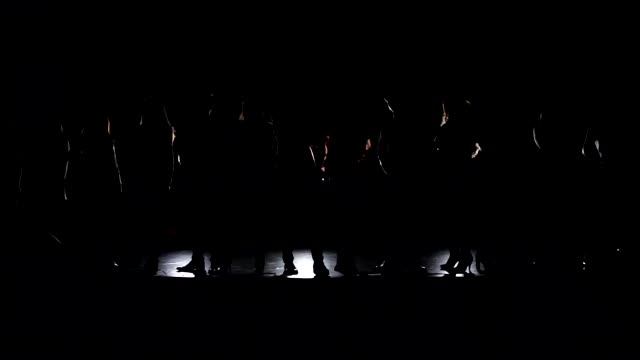 тильда 2 смотреть онлайн