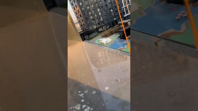 12-04-2023 Стекло упало