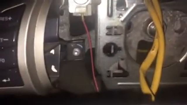 Como quitar tapa de volante de G5 pontiac смотреть онлайн