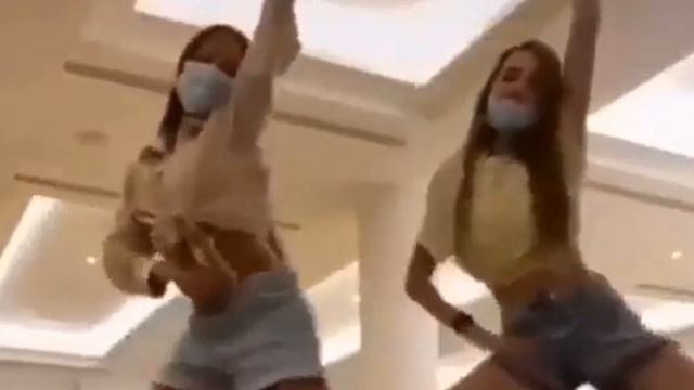 Зажигалочки Тутберидзе! Команда Тутберидзе опубликовала флешмоб танцующих фигуристов смотреть онлайн
