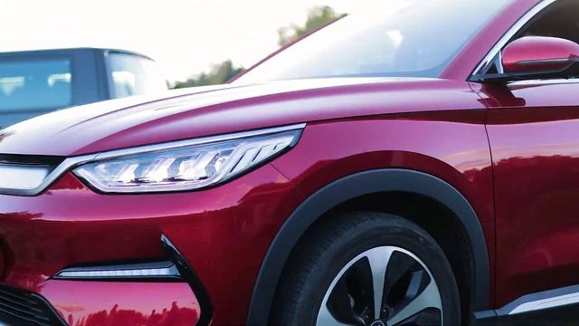 Презентация электрокаров BYD компании SGP в усадьбе Фальварак Бульбаша (осень 2023) смотреть онлайн
