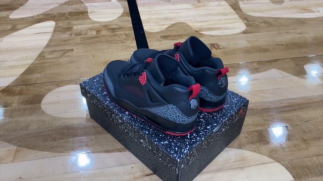 Jordan Spizike Low  |  Bred  |  Michael Jordan  |  IN-HAND LOOK
