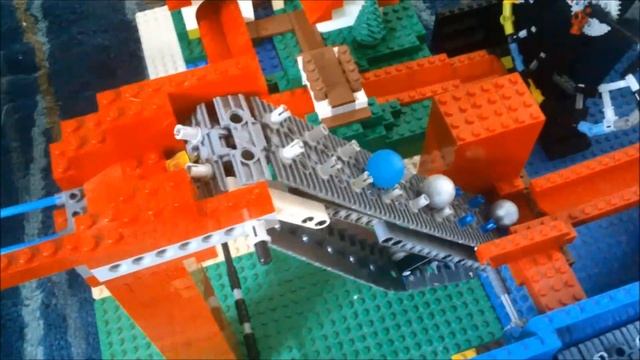 Lego Ball Maschine