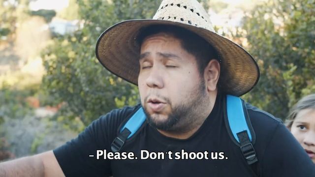 Karen Hunts Down Mexicans, You Wont Believe What She Does! смотреть онлайн