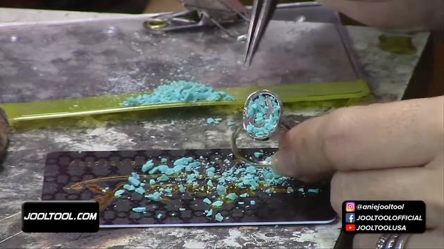 PART 3 Crushed Turquoise Inlay - Applying the Epoxy - LIVE with Anie смотреть онлайн