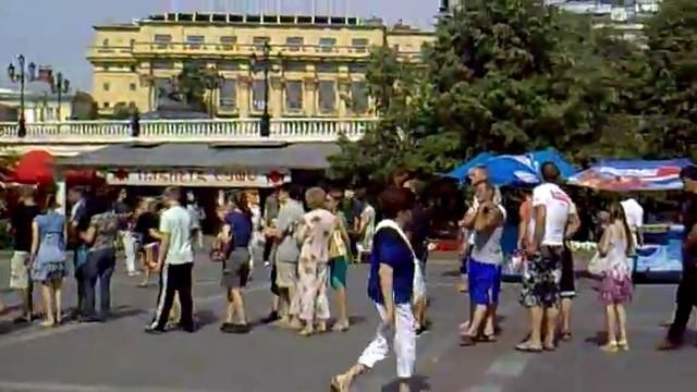 Москва, очередь в Мавзолей смотреть онлайн