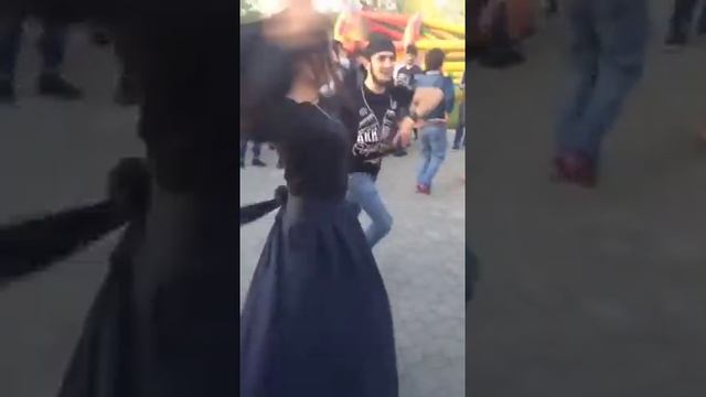 Лезгинка. Парк Дружбы Волгоград-Баку смотреть онлайн