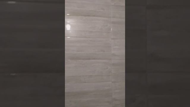 Нефрит Керамика Портеру цвет песочный серый. Поверхность глянцевая под дерево. Размер 600×200 смотреть онлайн