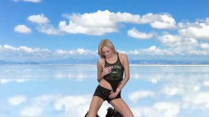 iStripper   Ivana Sugar