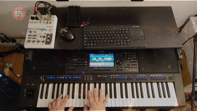 Yamaha PSR SX700 - Purple Disco Machine - Hypnotized смотреть онлайн