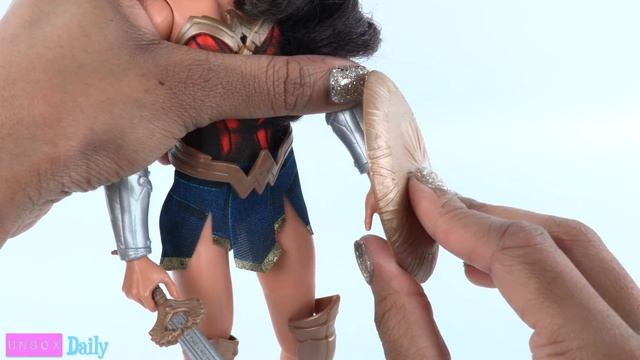 Mattel DC Wonder Woman & Horse Combo Pack - Doll Review - 4K смотреть онлайн