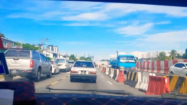 Off to Kota Kinabalu International Airport (KKIA) #kotakinabalu #sabah #borneo #malaysia смотреть онлайн