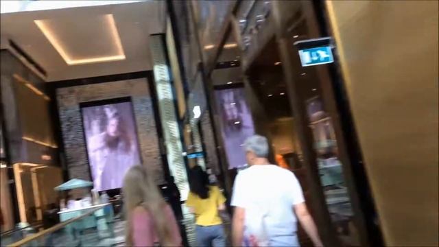 95* Mall of the Emirates. Молл оф Эмирейтс (ОАЭ)2018г. смотреть онлайн