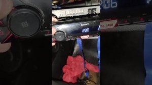 Магнитола Sony уходит в защиту