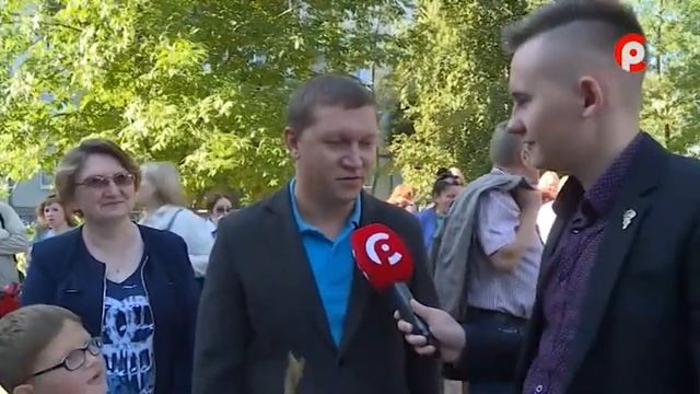 День знаний в 41 школе Вологды смотреть онлайн