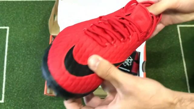 Обзор на сороконожки Nike HypervenomX Finale 2 TF 852573-616 смотреть онлайн