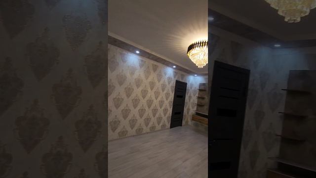📵⛔️ПРОДАНО📵⛔️2 мк. 2 ком. 1 этаж. 58 кв.м. 104 дом. С евро ремонтом. цена 305 000 сам. 880153535 смотреть онлайн