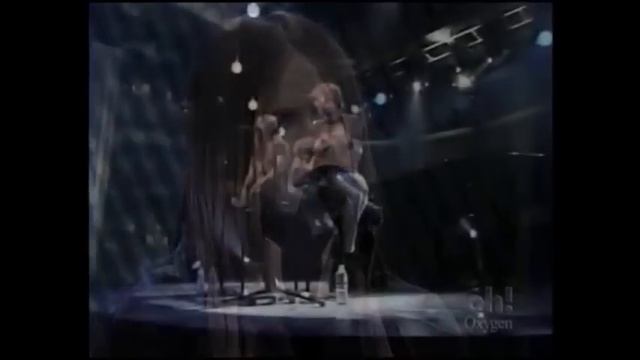 Avril lavigne - Complicated (Acoustic) 04/11/2003 смотреть онлайн