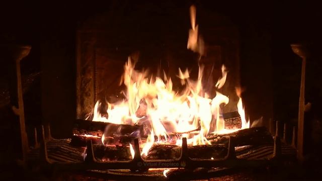Потрескивающий камин со звуками грома, дождя и воющего ветра (HD) смотреть онлайн