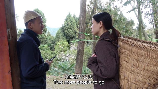 The wealthy daughter married a poor boy, but was kicked out of the house after 25 years смотреть онлайн