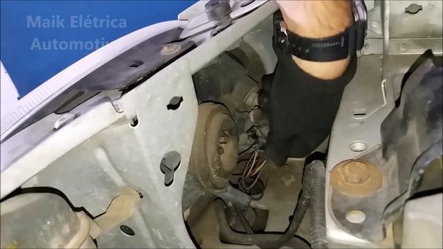 ✅ Como trocar LÂMPADA FAROL (14/25) | RENAULT CLIO смотреть онлайн