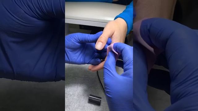 Маникюр с покрытием гель лак. Как может выглядеть видео для рилс смотреть онлайн