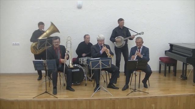 МУЗЫКАЛЬНЫЙ АНСАМБЛЬ "ДИКСИЛЕНД" смотреть онлайн
