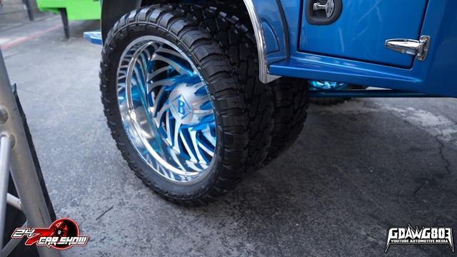 "PRENUP" Ford F450 Super Duty Dually on 30" JTX Forged Wheels Rolling @ SEMA - Any Level Lift Kit смотреть онлайн