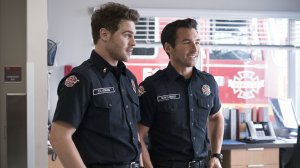 Сериал Пожарная часть 19 - 2 сезон 1 серия / Station 19