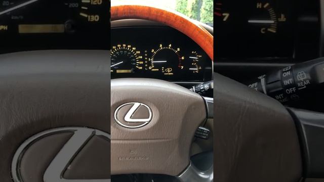 Lexus LX470 ,4.7 бензин-газ , работа двигателя , обзор салона