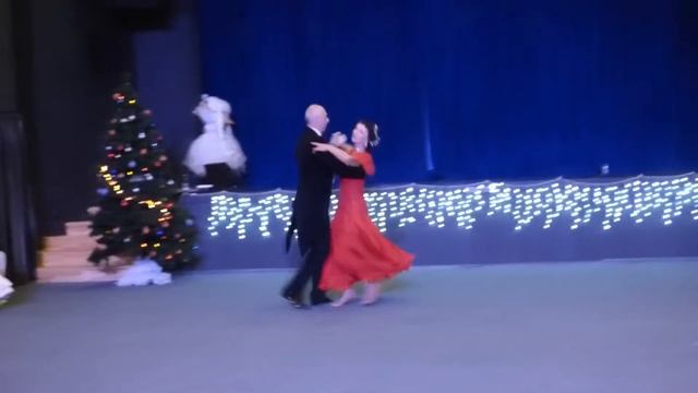 ВАЛЬС ШОСТАКОВИЧА - ВАЛЕНТИНА И ВЛАДИМИР смотреть онлайн
