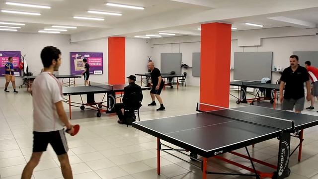 Ping Pong-Club смотреть онлайн