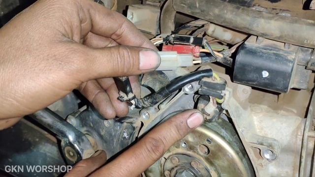 TVS XL 100 current problem?स्पार्क प्लग पर करंट ना तो कैसे चेक करें। смотреть онлайн