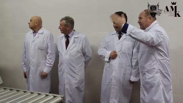 Торжественное открытие убойного завода «Мортадель» смотреть онлайн