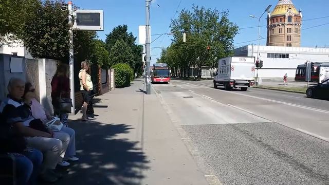 Autobus Linie 65A Stefan-Fadinger-Platz in Wien смотреть онлайн