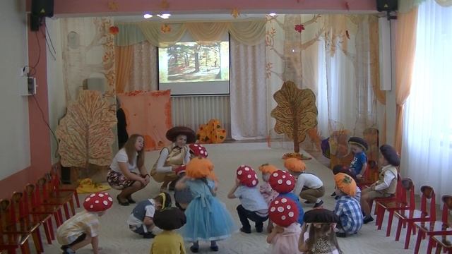 Утренник в детском саду | Праздник осени | Ярику 3,5 смотреть онлайн