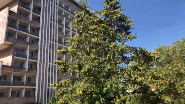 В Кисловодске будет новый бульвар! Просим отдыхающих потерпеть и приносим извинения за неудобства. смотреть онлайн