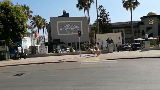 Дорога от отеля Клеопатра Micador до пляжа Клеопатра  Турция 2022 Алания 2022