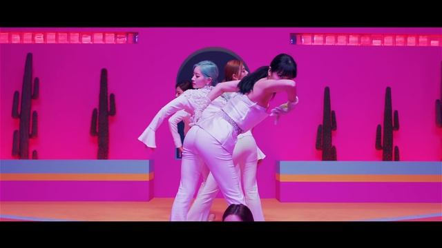 TWICE「Breakthrough」Music Video смотреть онлайн