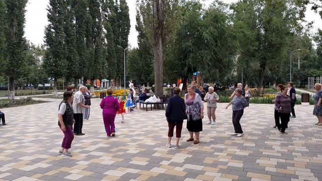 Детство, детство, ты куда бежишь смотреть онлайн