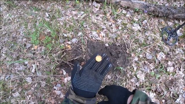 Самоизолировались в лес и копаем! смотреть онлайн